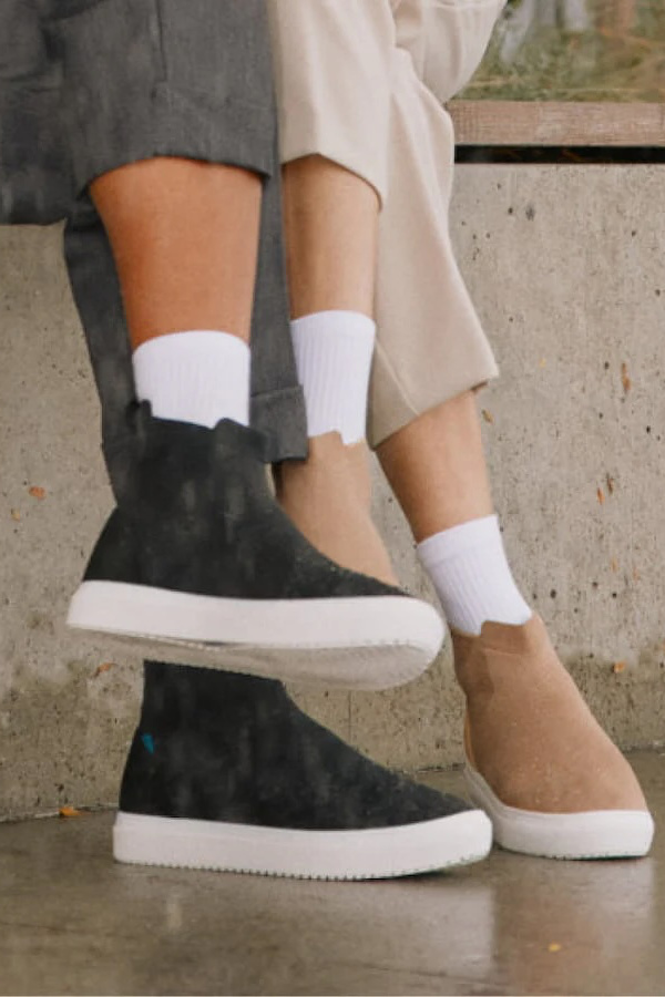 Vessi waterproof shoes for fall and winter: The Uptown Chelsea sneakers are perfect for unexpected downpours in any season