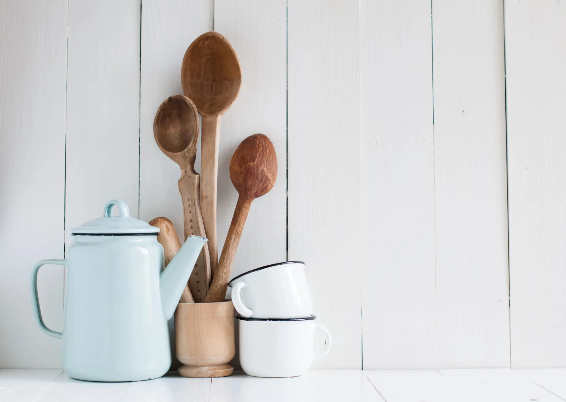 Wooden non-toxic kitchen utensils