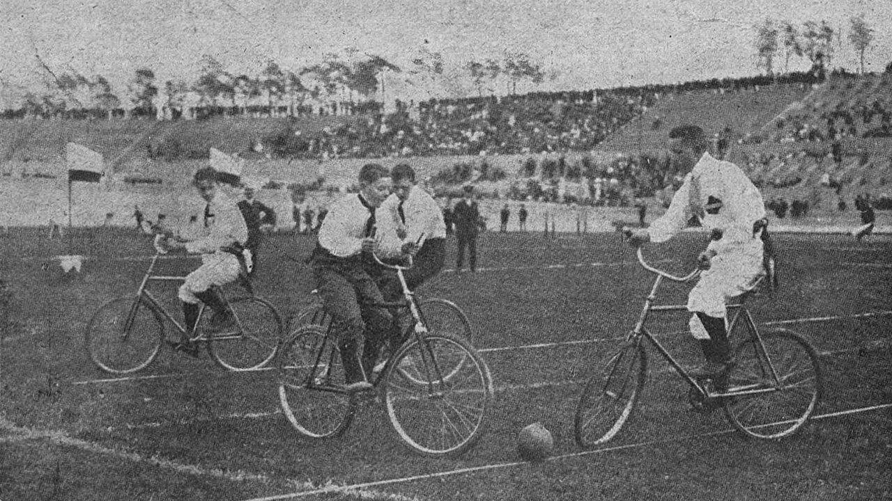 Cycle ball (1913)